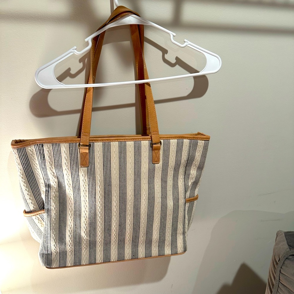 Thirty One’s Cindy Tote 👜